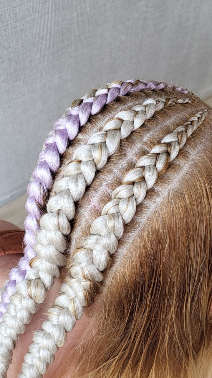 Perfect Feed-in Braids with Platinum Blonde Braiding Hair — in use