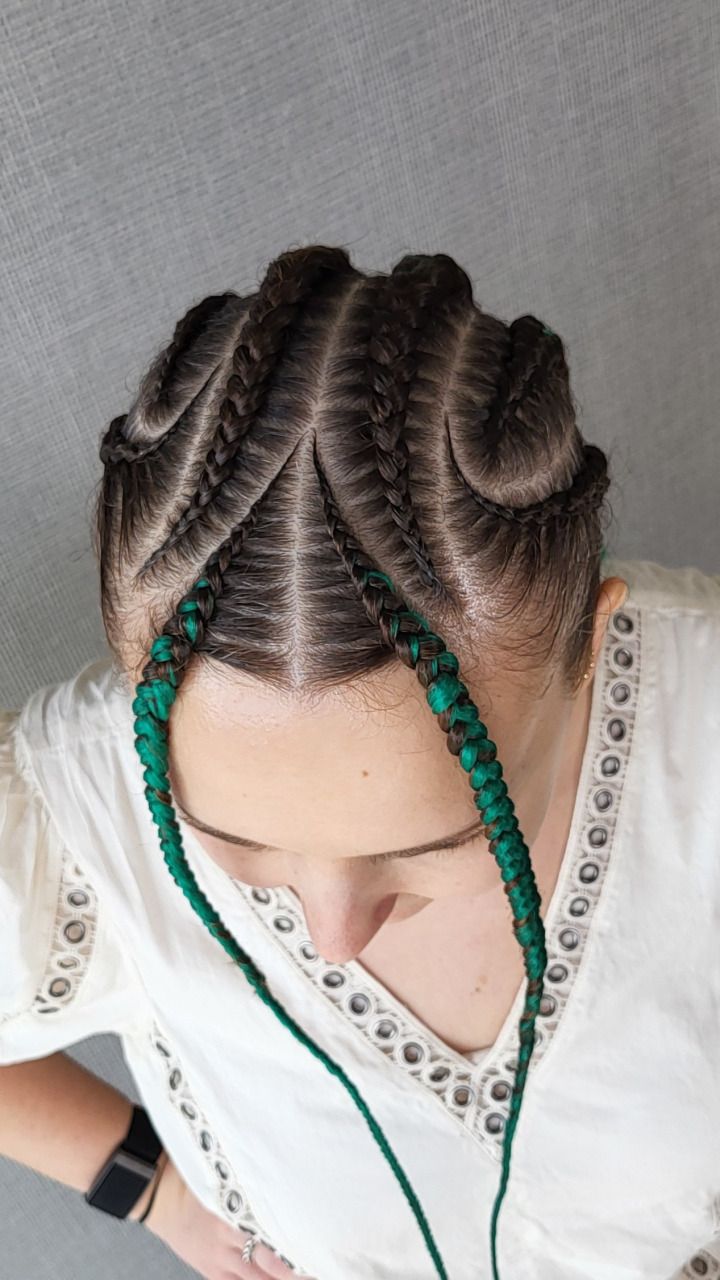 Accent Braids with Green Braiding Hair
