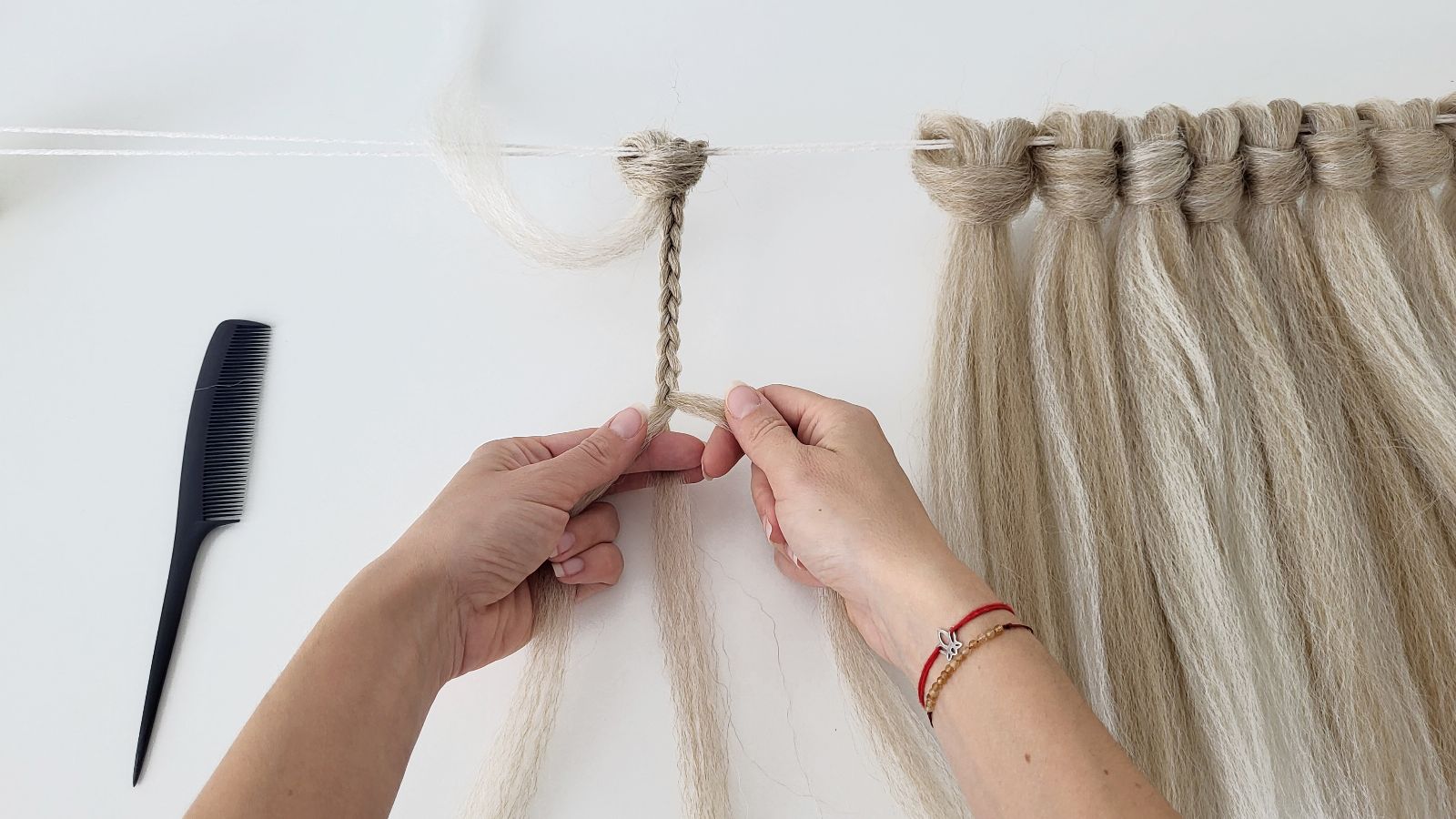 How to Braid Double-Ended Braid