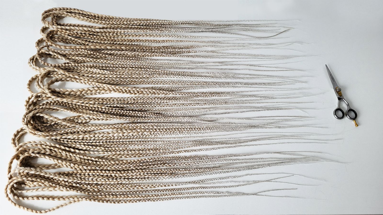 Trimming the ends Double-Ended Braids