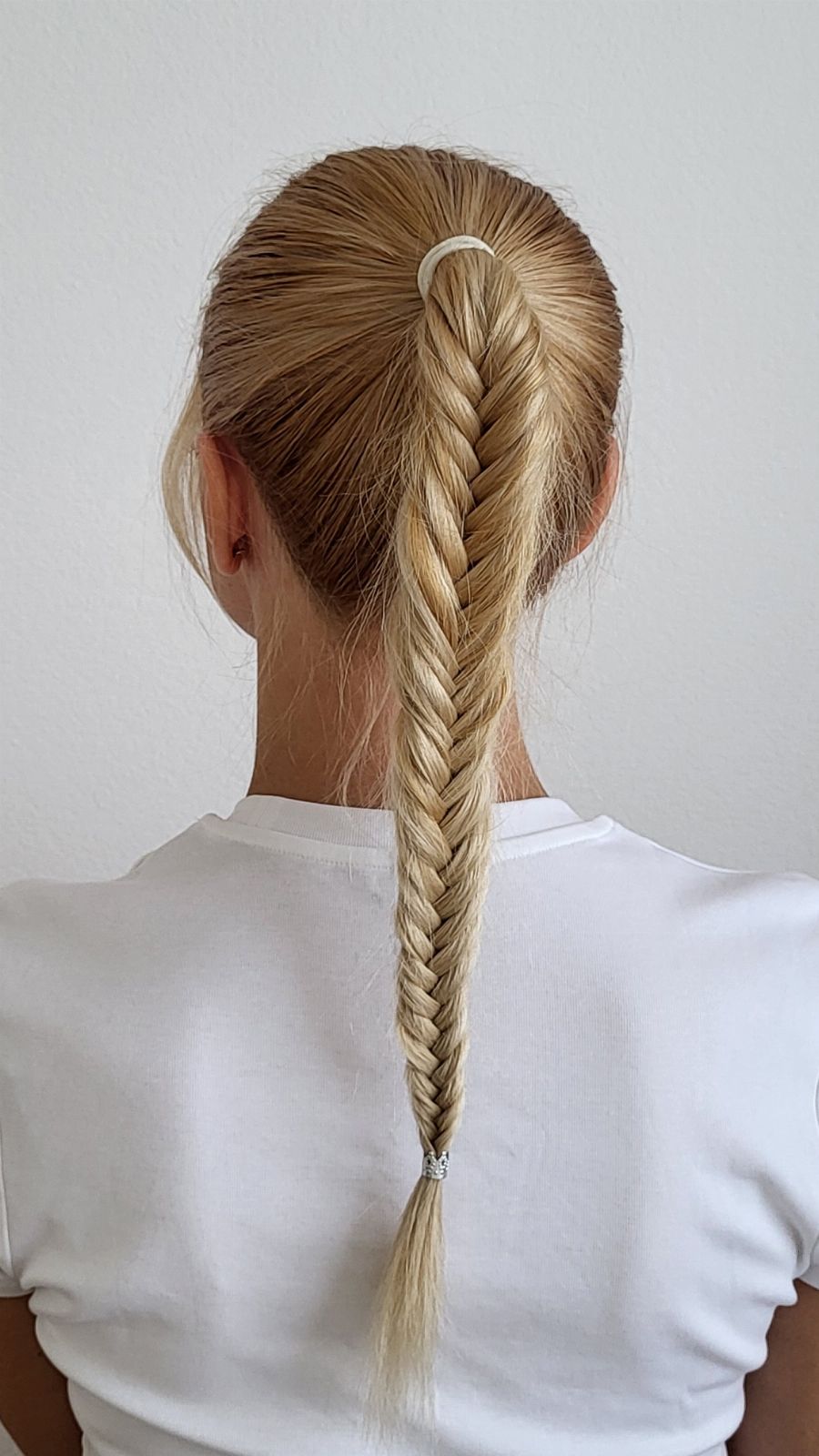 Fishtail Braid on Natural Hair