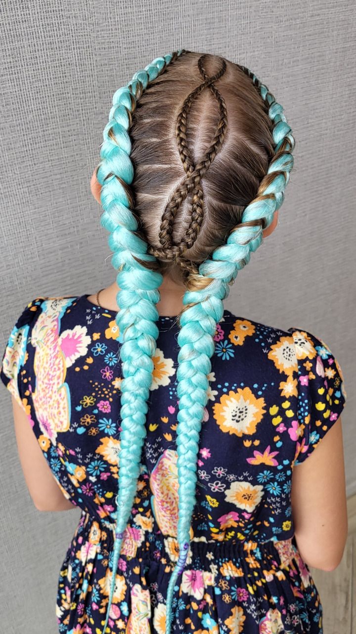 Dutch Braids with an Infinity Pattern Down the Center