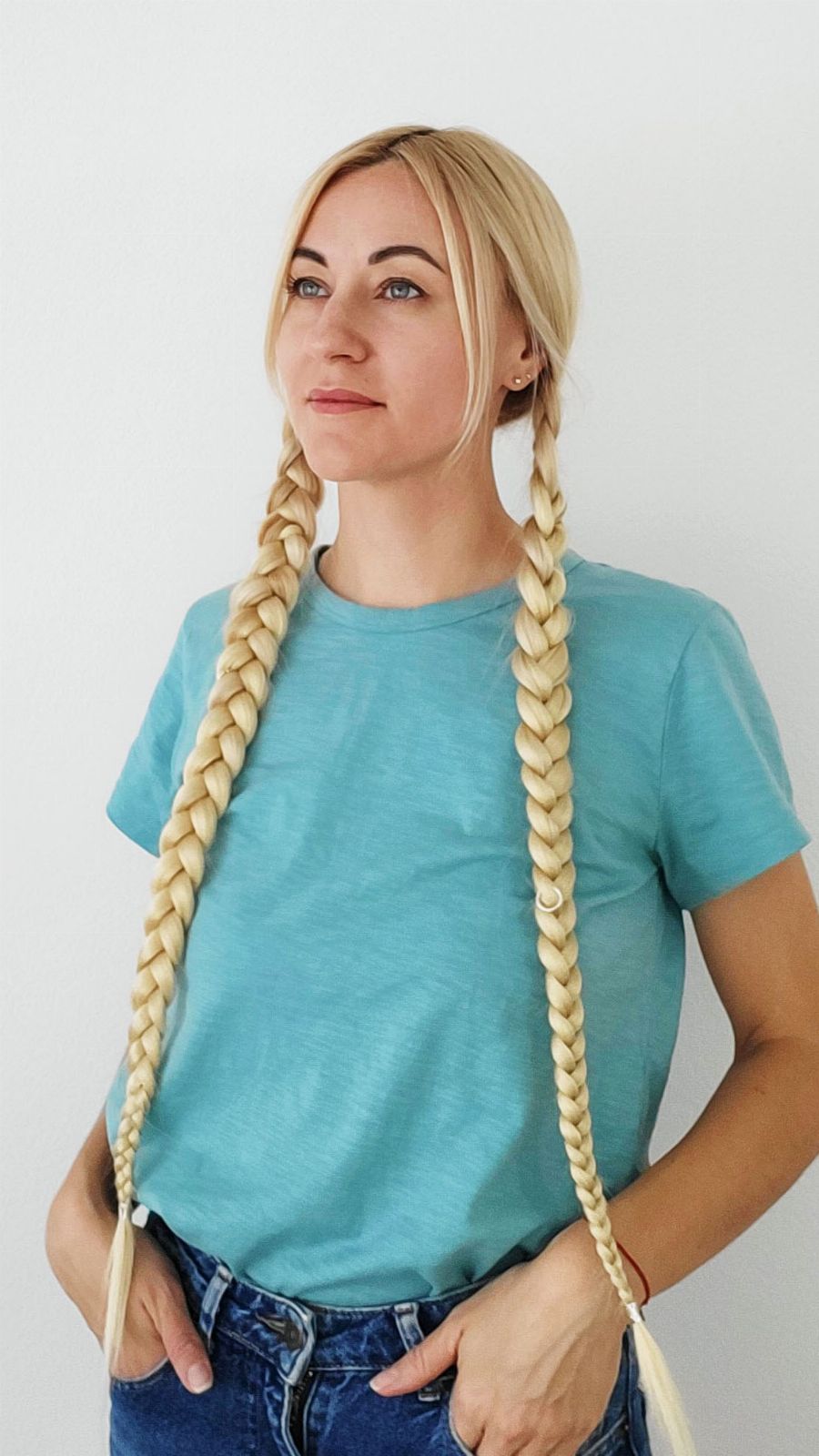 Simple Three-Strand Braids